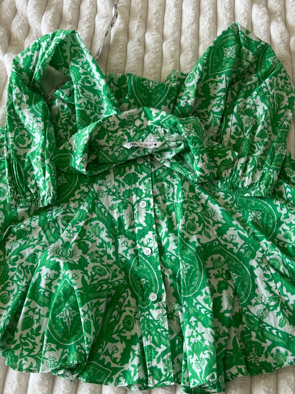 Zara Green and White Printed Button-Front Dress - Picture 3 of 7